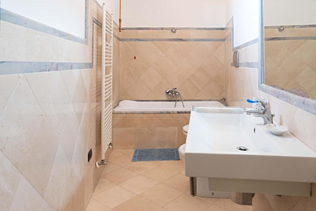 Abaca Rooms 莱切 外观 照片